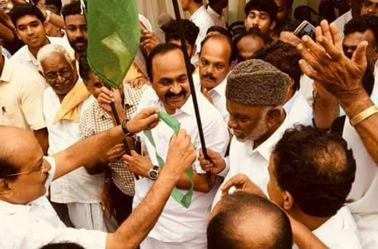 ASIFMM4's tweet photo. #വേങ്ങര പ്രചരണത്തിന് #മുസ്ലിംലീഗ്_അഖിലേന്ത്യാ_പ്രസിഡണ്ട് #ഖാദര്_മൊയ്തീന്‍ സാഹിബ് എത്തിയപ്പോൾ https://t.co/3iWlFuIpxs