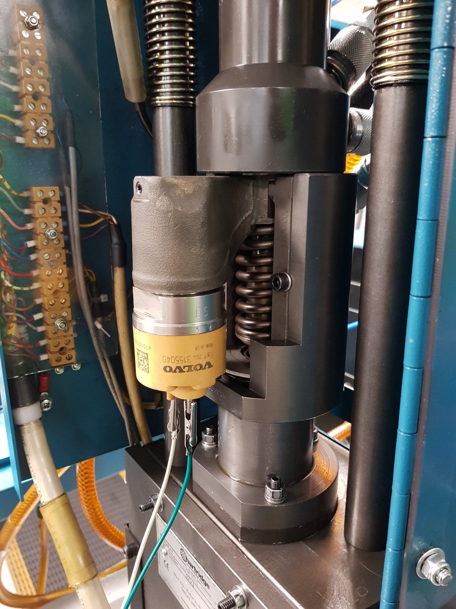 MB_Fuel's tweet photo. Single #Volvo #delphi A-Series #eui injector in for repair after a catastrophic engine failure caused damaged to the nozzle. https://t.co/zCXST3jjgv