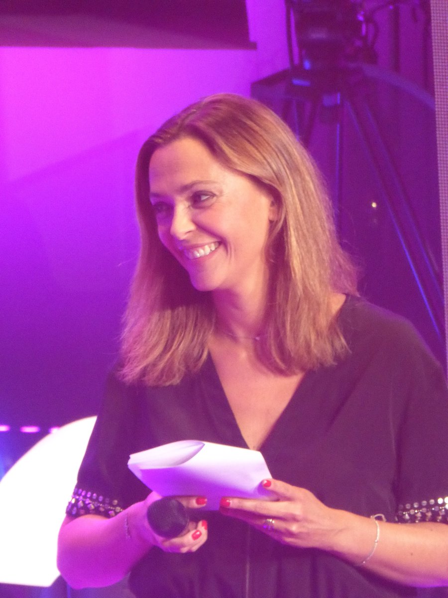 DAMESKARLETTE's tweet photo. La liste complète aux Victoires de la beauté cérémonie à laquelle j'ai pu assister https://t.co/PXH1GlNSpB #vdlb #vdlp2018 @VictoiresBeaute https://t.co/ahh2qfY0AS