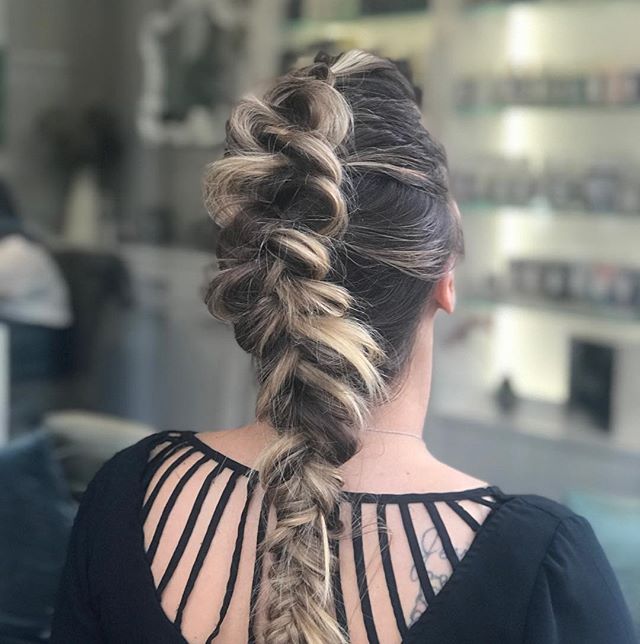 Vicki Popp Salon On Twitter Mohawk Braid Fridayvibes Updo