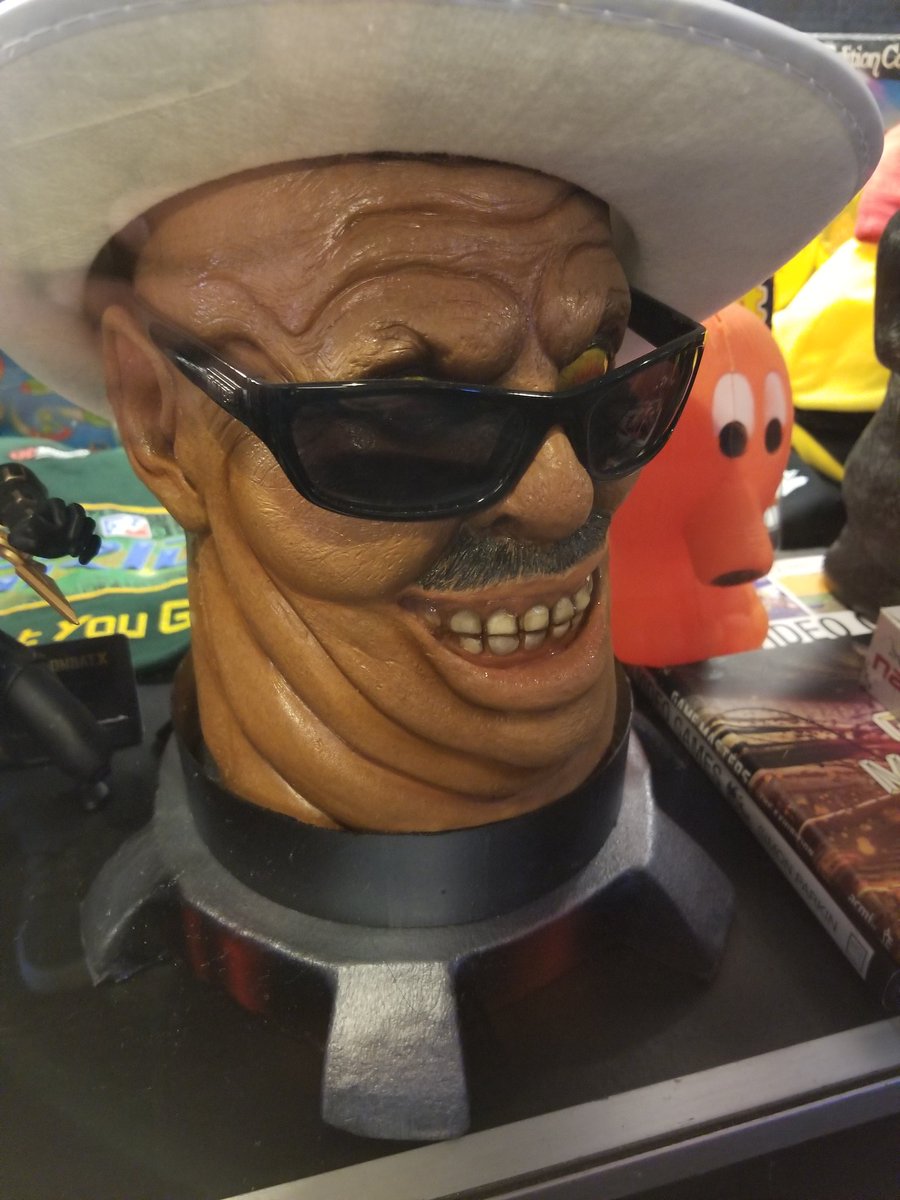 Action00Alex's tweet photo. @JonTronShow yo he's real. https://t.co/cg8ZgbKBX5