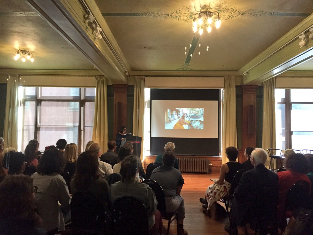 FOTOFOCUSCINCY's tweet photo. .@arunadsouza talks about intersectionality and feminism. #ffsymposium #fotofucus #lensfeminism https://t.co/VdSUwTwnEb