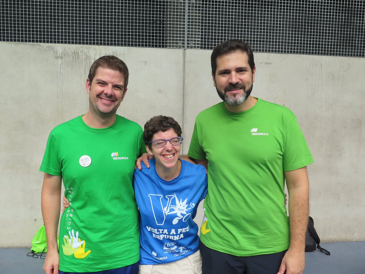 patcorrons's tweet photo. Jornada de deporte adaptado de los voluntarios de @iberdrola Valencia en el Día Internacional del Voluntariado #sumateasumar https://t.co/b4BTBxWy6Y