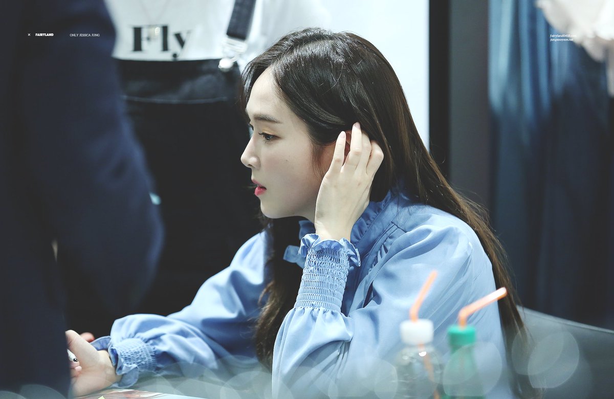 #제시카 #정수연 170903 Blanc &amp; Eclare 팬싸인회 14P update ♡ jungsooyeon.net.convey.pro/l/XopVemP ♡ Today is FAIRYLAND 4TH... by #FairyLand0418 via <a href="/c0nvey/">Convey</a>