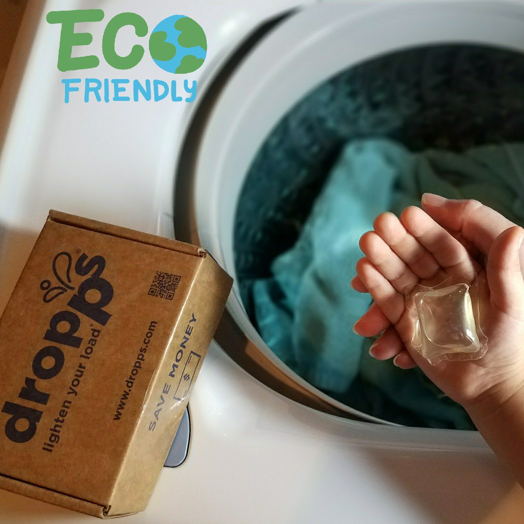rachaelrebeckah's tweet photo. Check out @DroppsLaundry premeasured laundry pacs I received this product #complimentary @Influenster #DroppsVIP #Everydroppscounts #contest https://t.co/ohcr6vRl3L