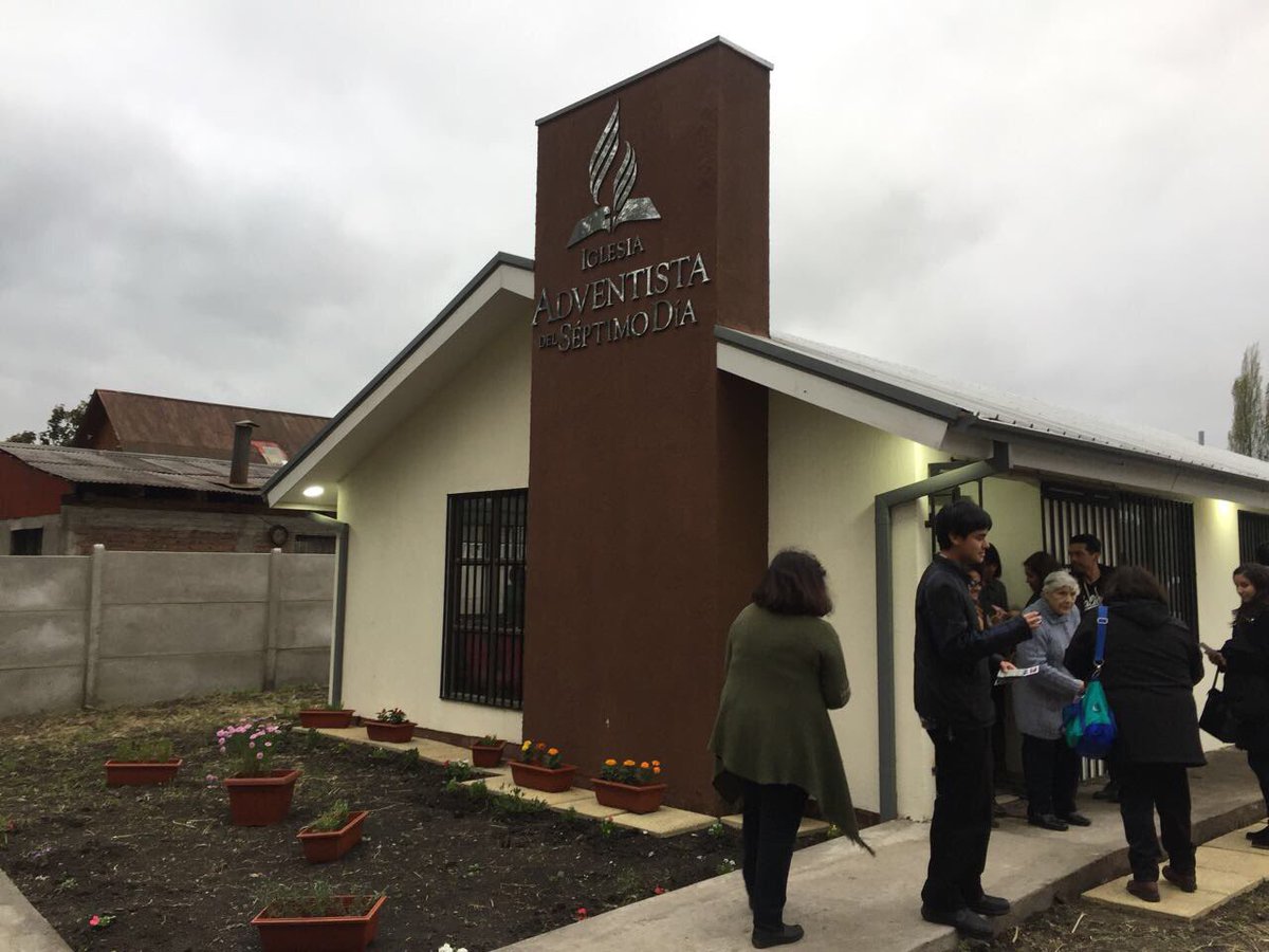 PrJCancino's tweet photo. Con alegría celebramos la inauguración de un nuevo templo en el territorio de la @IASDMetro @stanleyarco @prertonkohler @MisionGlobalDSA https://t.co/paFOMoRsrS