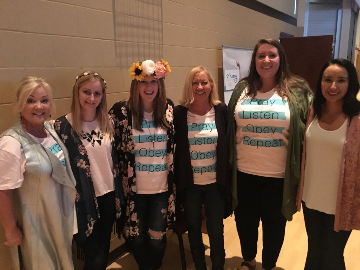 MercyMultiplied's tweet photo. Mercy Multiplied Founder and President, @nancyalcorn, shared an encouraging message at the Waves Girls Conference! #MakingWaves #Waves2017 https://t.co/ci3s7yfXYi