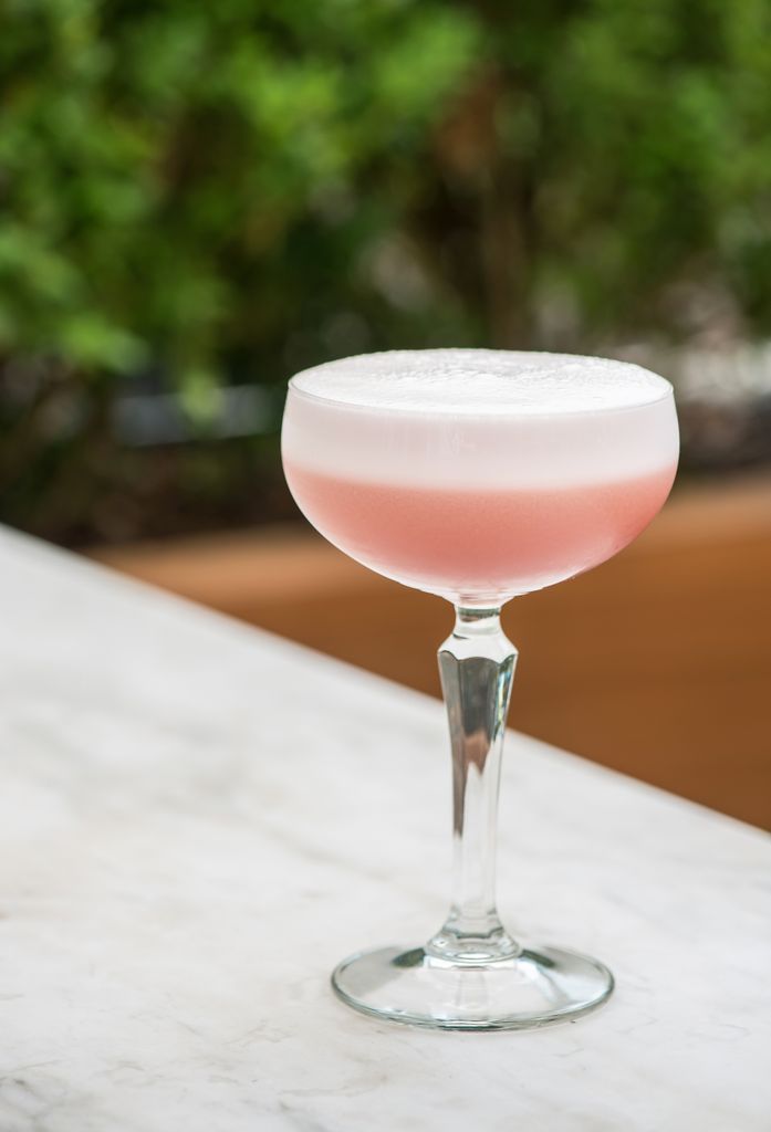 Saturday's are meant to be spent at drumbar, with friends and a cocktail. #drumbar