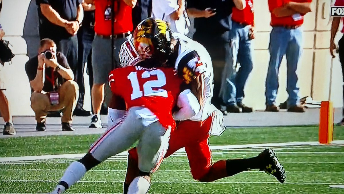 mikebauhs's tweet photo. How is a shoulder into the chest and a head turned to the side targeting? @FOXSports #BadCall #osuvsmaryland https://t.co/u7yAIdPaE3