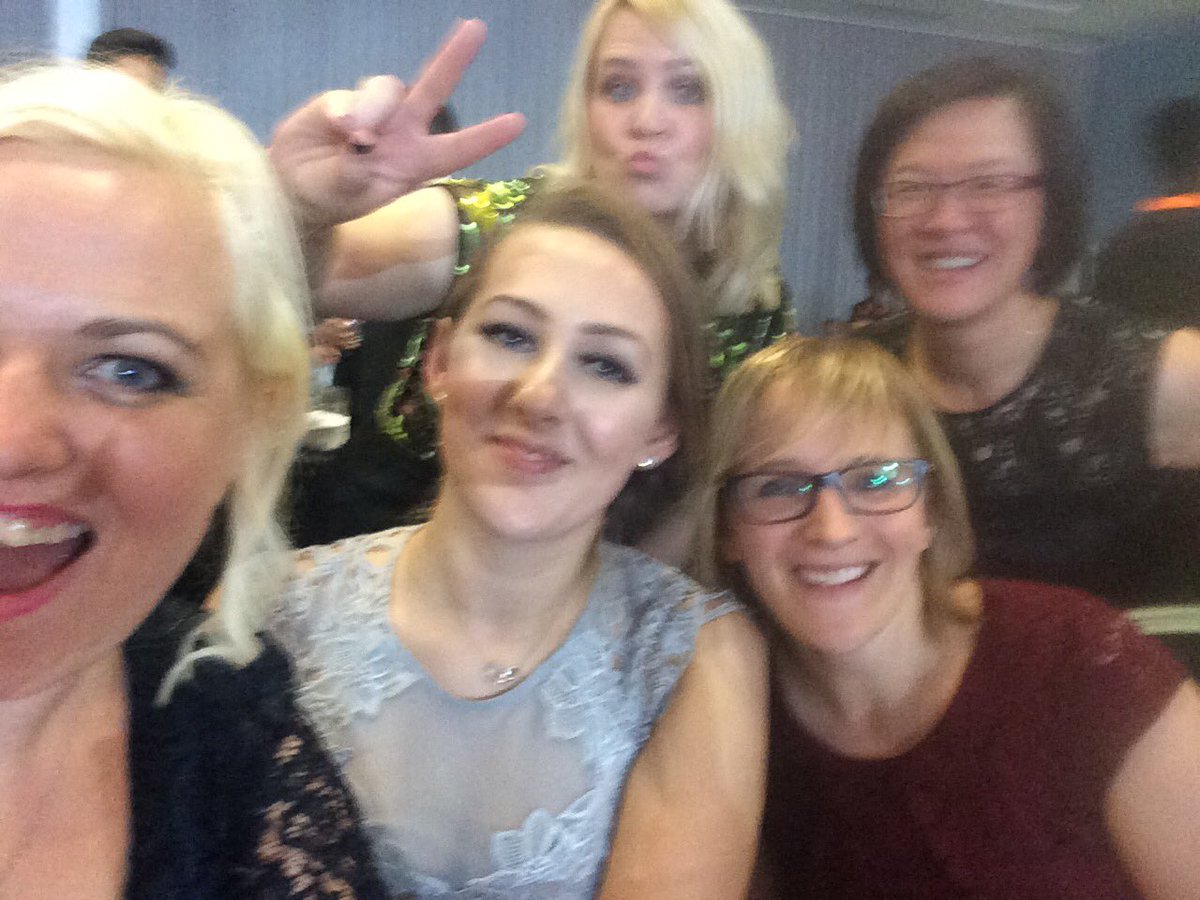 wettster's tweet photo. Spice Girlz on table 34. #spiceupyourlife #BrumAwards17 @brummymummyof2 @Mollie_evolve https://t.co/NfnXQ5hxE4