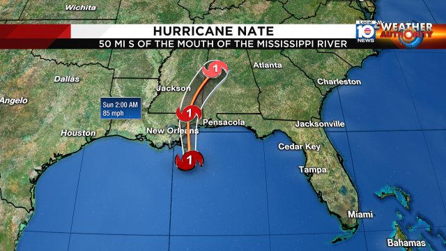 Core of Hurricane #Nate rapidly nearing the Gulf Coast. Landfall along coasts of SE Louisiana or Mississippi tonight https://t.co/dkCM3ltH4D