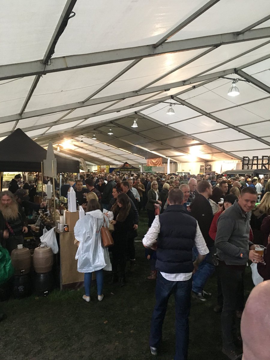 prosecure2000's tweet photo. The main Beer Hall today Shropshire Oktober Fest #GreatDay #ProSecure2000 https://t.co/nE71MNzuDj