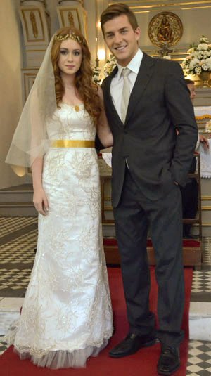 TeIevizona's tweet photo. Eu assisti todos os casamentos da Marina Ruy Barbosa! 😂 😂 😂 #mxwedding https://t.co/HHtp2BNVi0