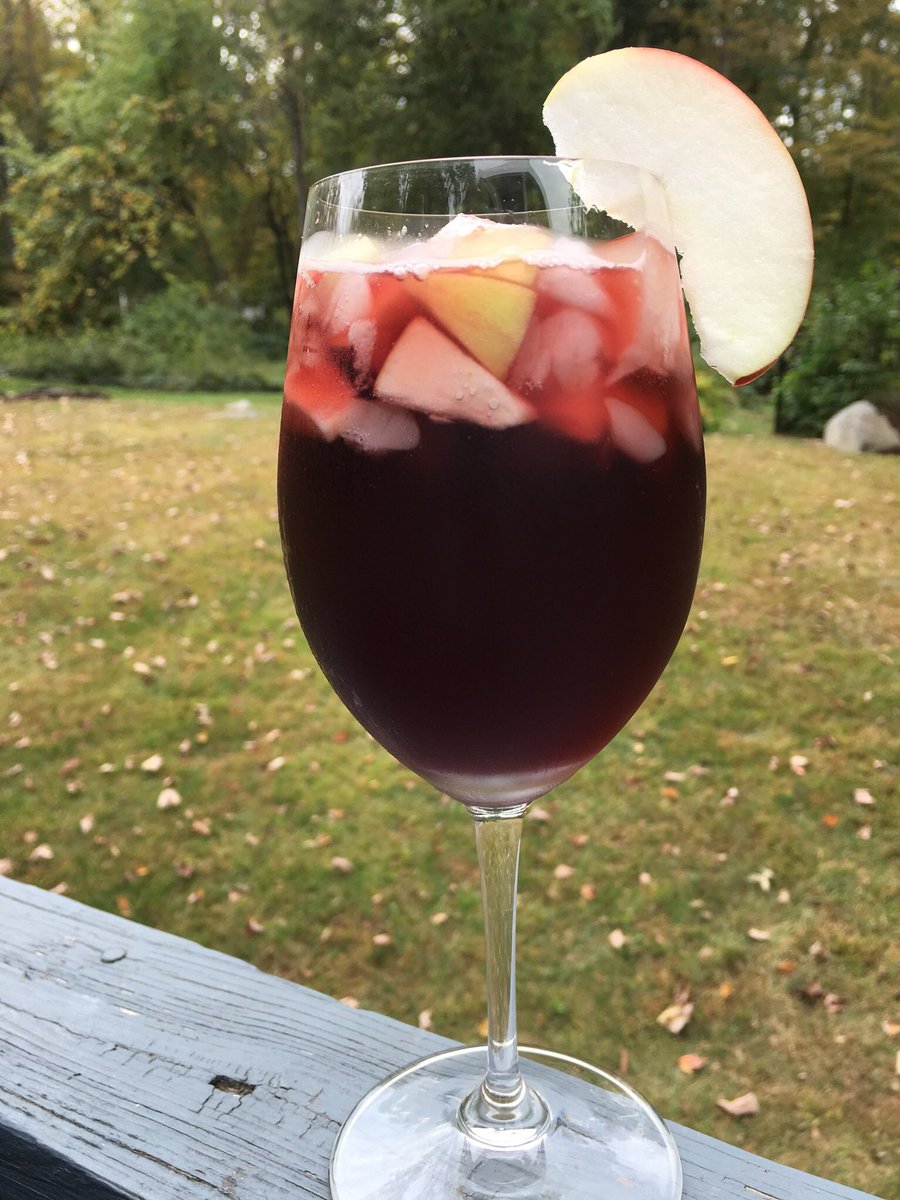 PortugueseChef's tweet image. Apple Season  ----&amp;gt;Sangria 🍷#cheers #sangria