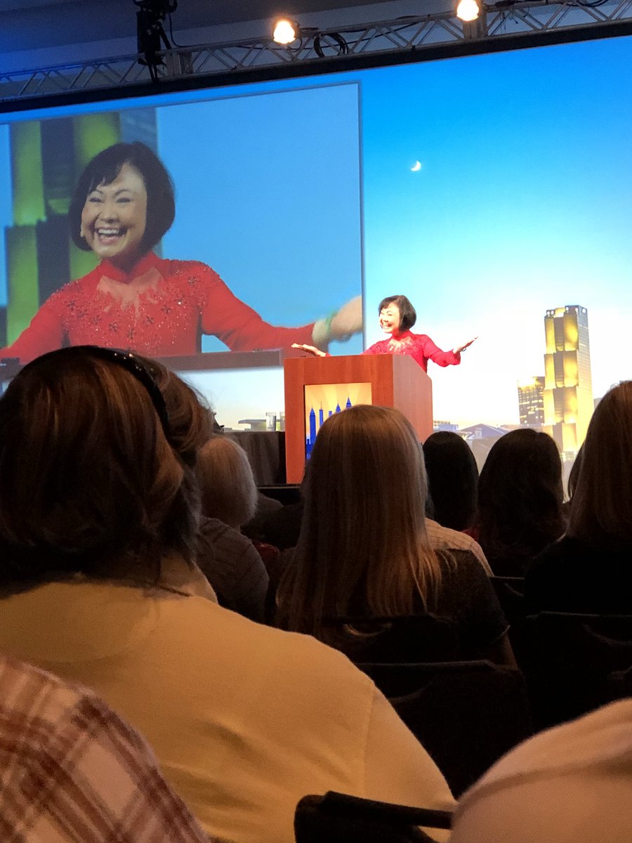 RIAMFT's tweet image. “I believe that peace, love, and forgiveness are more powerful than bombs.” Kim Phúc Phan Tie, the Napalm Girl #AAMFT17 #lovealwayswins ❤️