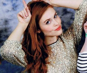 Happy Birthday to the one and only Holland Roden!!! 