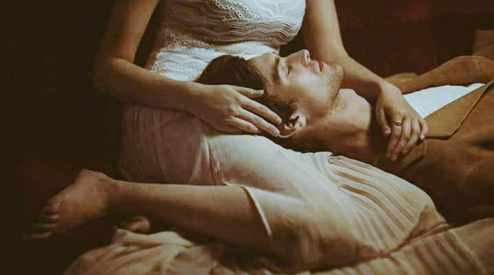 Rodaina43716290's tweet photo. بجيلك من ورا الاحزااان 
ولسه فاااكر العنوان https://t.co/JRw2Qh8Ga3