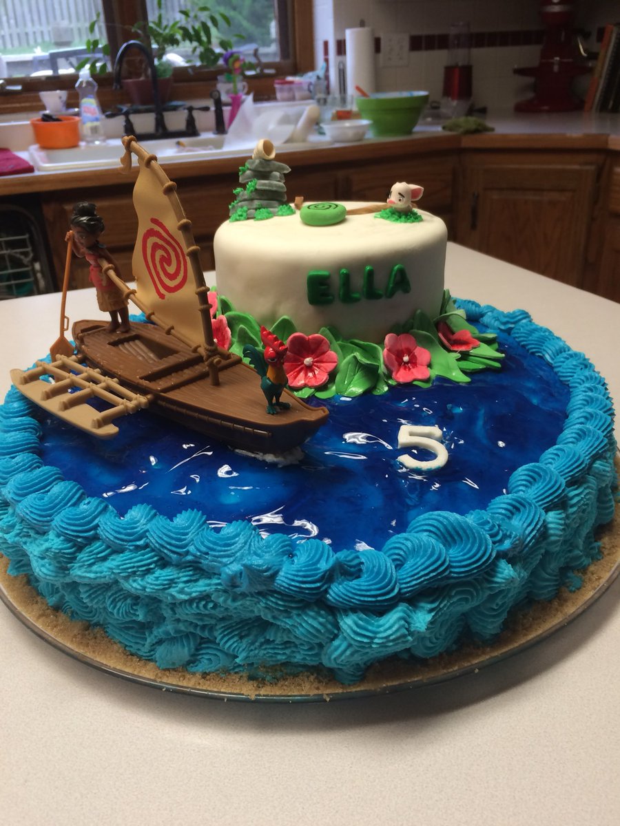 BrockmanKeith's tweet photo. Ellaβs 5th birthday cake. #hobby #ilovecake #parttimebaker https://t.co/B3qlpmUndH