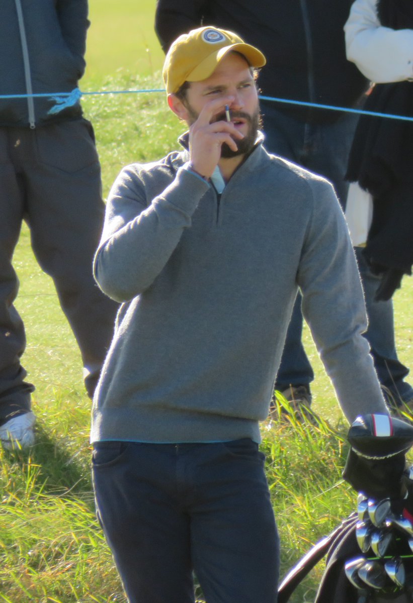 RoratoSilvia's tweet photo. #JamieDornan     #VeryExtraordinary    😍😍  #DunhillLinks   #Kingsbarns   Thank you very much @cybermelli https://t.co/ev3GA6oXa7