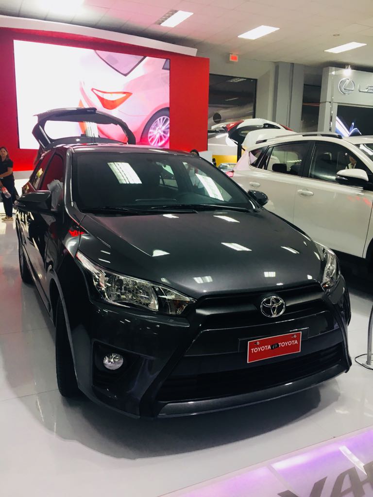 RicardoPerezSA's tweet photo. ¡Ven por tu #YarisHB! Cotiza con nosotros en el #PMS2017 y llévate el tuyo. Hoy estamos hasta las 10 pm. ¡Mañana es el último día! 🚗 https://t.co/mpsubfU4Cu