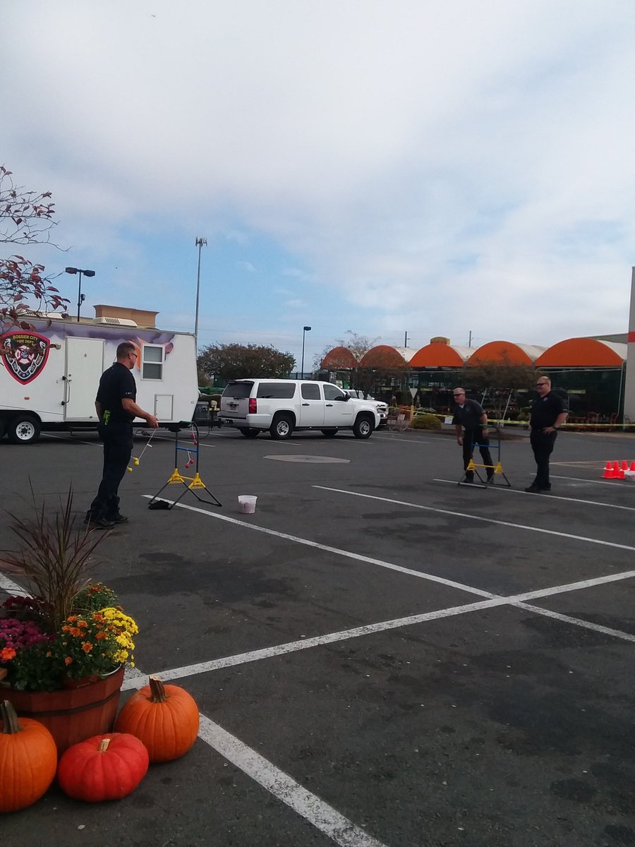 Stacy Dew tweet media