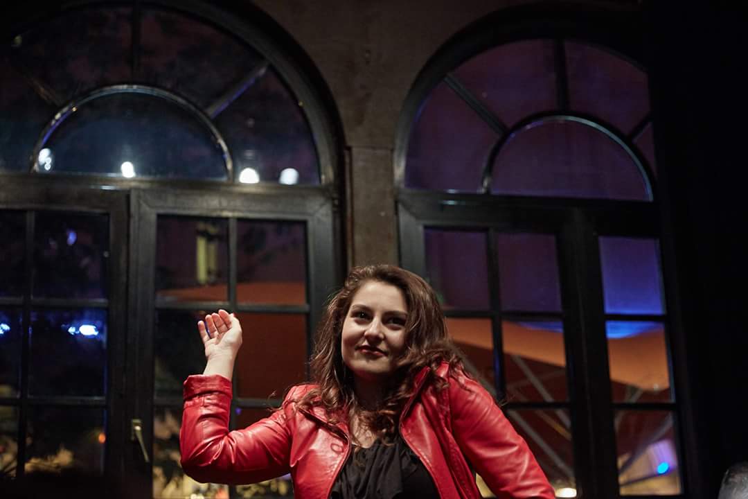 Beste_Kalender's tweet photo. @AtGtheatre  #OperaPub  Action shots! #OpusPocus: Halloween edition 🤡🎃😘
"It can all get a little wild!" 😉
📸 by the fabulous @DBlockPhoto https://t.co/4bl2okxJG4