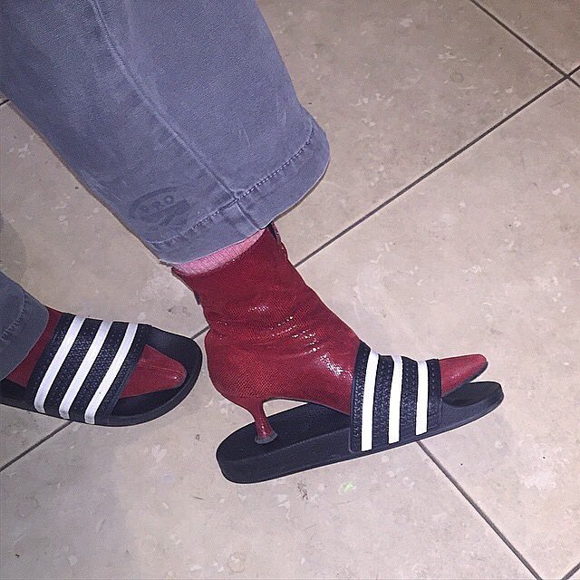 beyonseh's tweet photo. if homeboy comes through with these it’s quiet https://t.co/2OALtbla3k