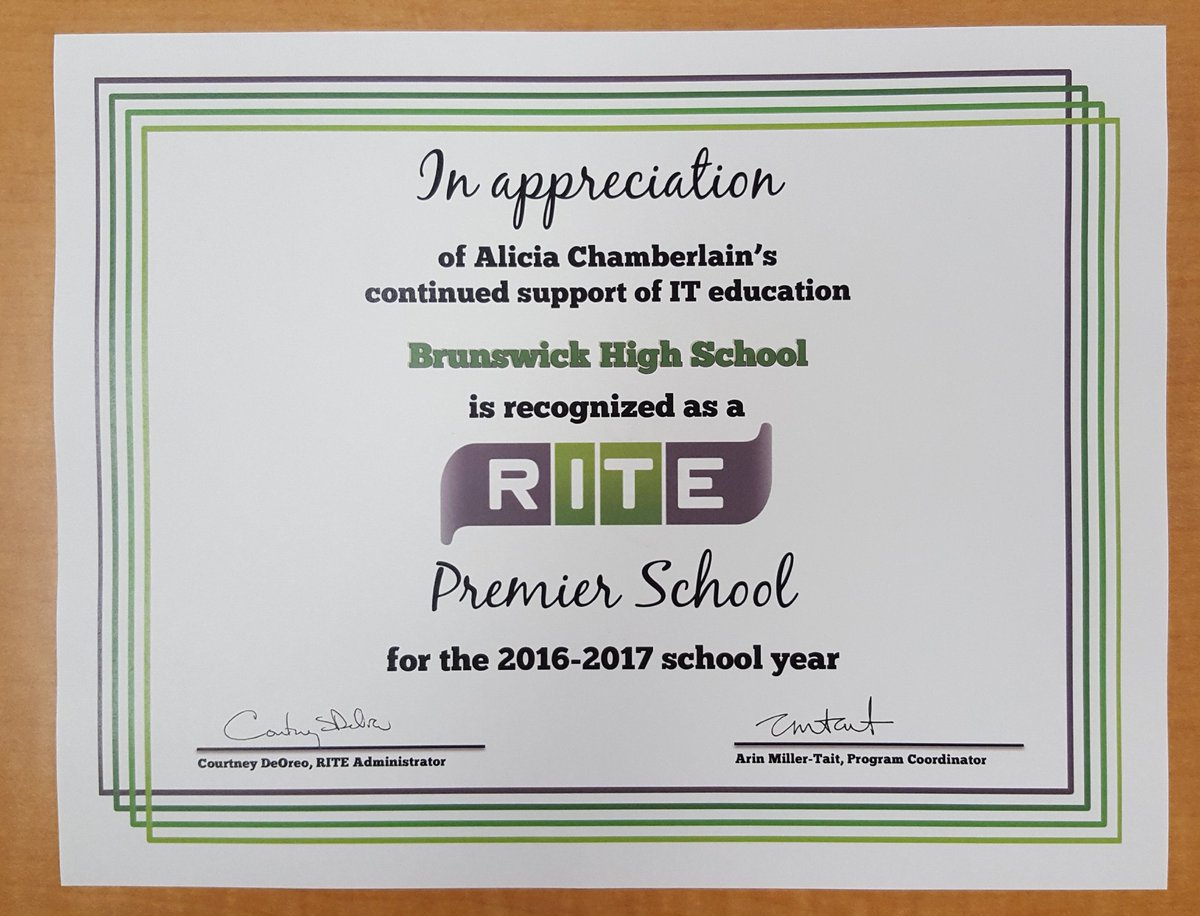 MrsCham_CVCA's tweet image. Excited to announce that @BrunswickHSOHIO is a RITE Premier School for our support of tech in 2016-17! #BrunswickPride #techiscool