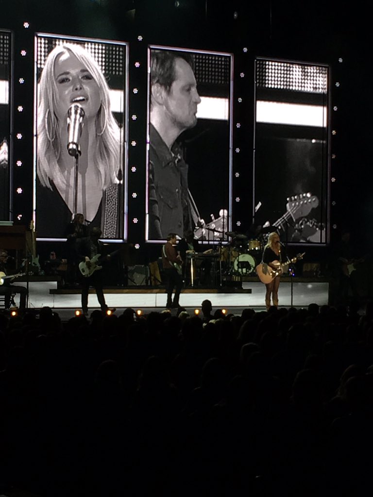 mdfitzpatrick2's tweet photo. @mirandalambert you are a queen! Thank you for your vulnerability and your strength. A night I will never forget 🙏🏻❤️ https://t.co/iXeCTURz2E