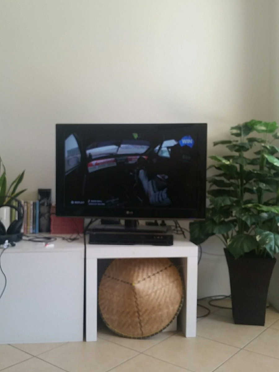 ManagerParts's tweet image. Sunday means day off. This #Weekend means watching #Motorsport #Bathurst1000