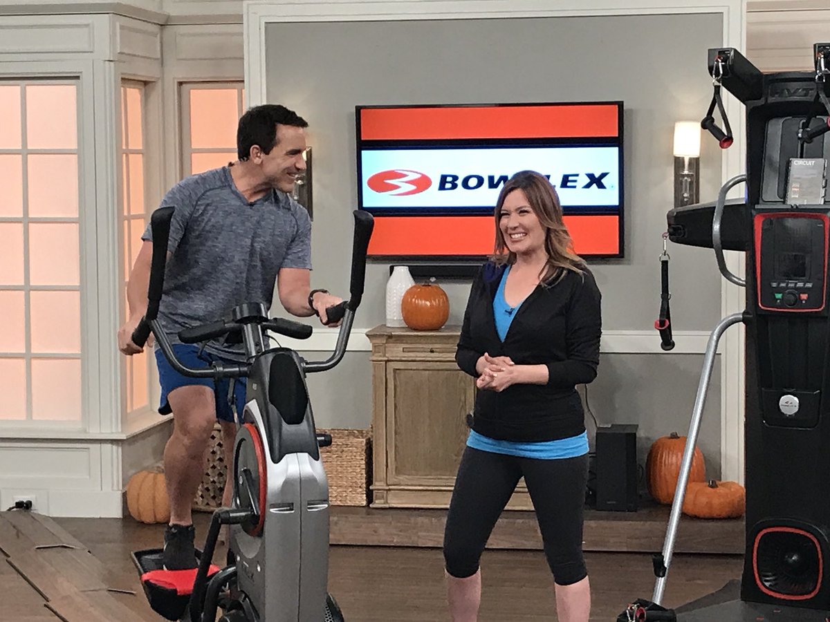tomhfit's tweet photo. Nothing better than working with @TaniaKolarTSC on @ShopTSC in Canada for @Bowflex. #fitness #bowflexMAX #lovemyjob https://t.co/po2ECPmYHz