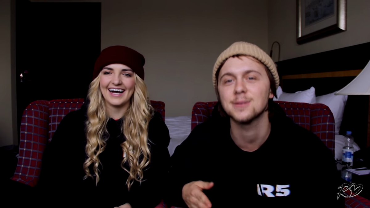 SmileItOff's tweet photo. So much high quality Rydellington in @RydelLynch 's latest video!! https://t.co/3cykcamOPa