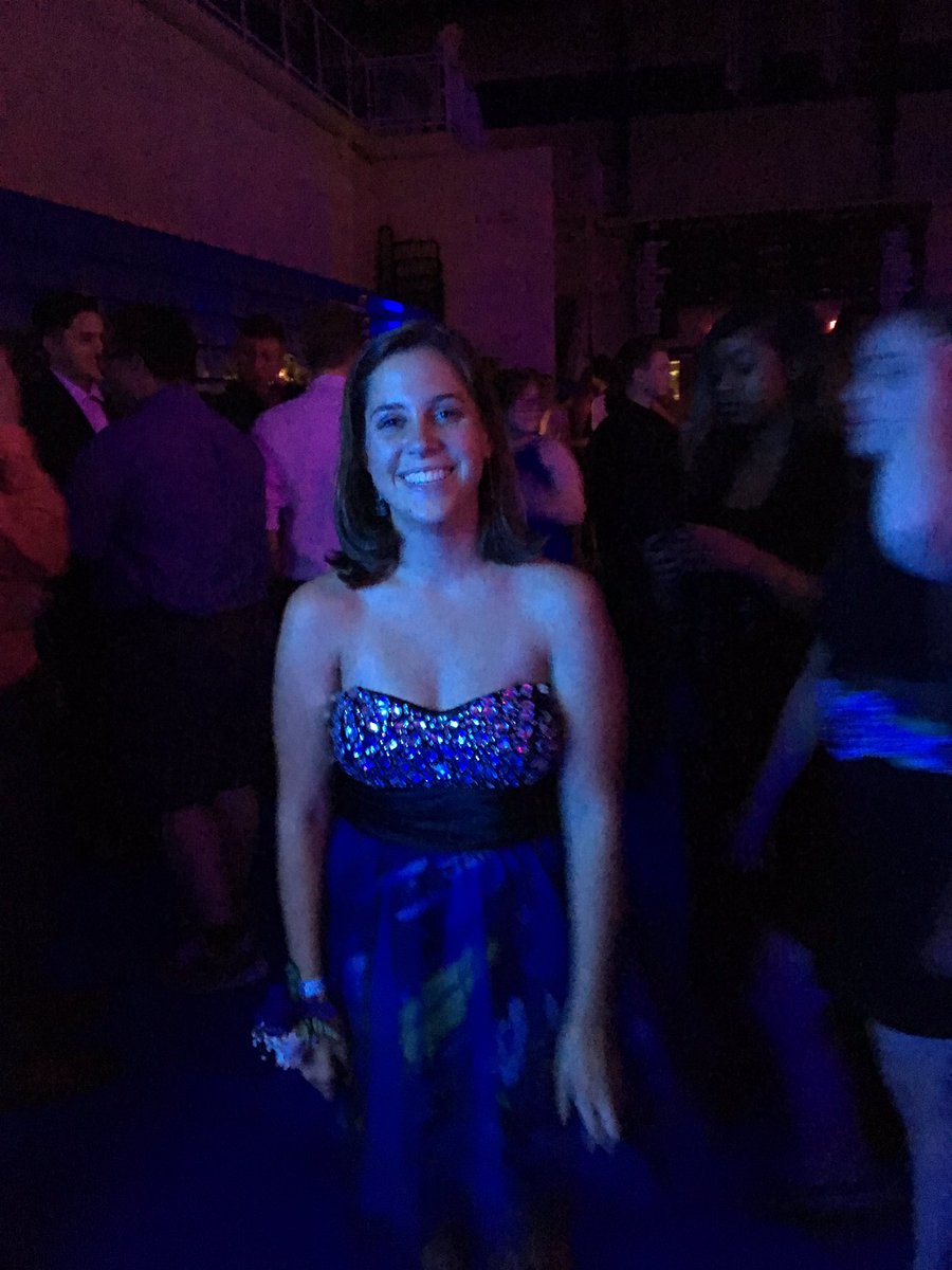 caycayjay's tweet photo. the last homecoming, felt like a dream. i'll miss this💕💜✨ https://t.co/0y0LPt2XOK