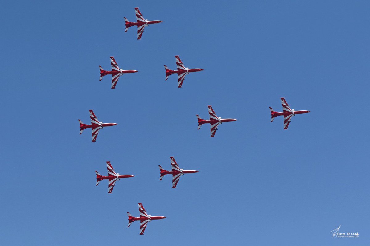 DDIndialive's tweet photo. #AFDay17  #FormationTeam is back to paint the Skies Red&amp;White, enthralling the audience with aweinspiring 09 Aircraft Display. https://t.co/kjQonJEAfD