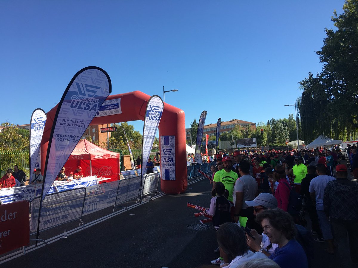 Gracias #AsocCamino <a href="/cdo_covaresa/">CDO Covaresa</a> <a href="/bancosantander/">Santander</a> <a href="/ComercialULSA/">ComercialULSA</a> @dc_menni y cuantos hacéis posible la #IVLeguaSolidaria por el #DCA 🏃🏻🏃🏽‍♀️