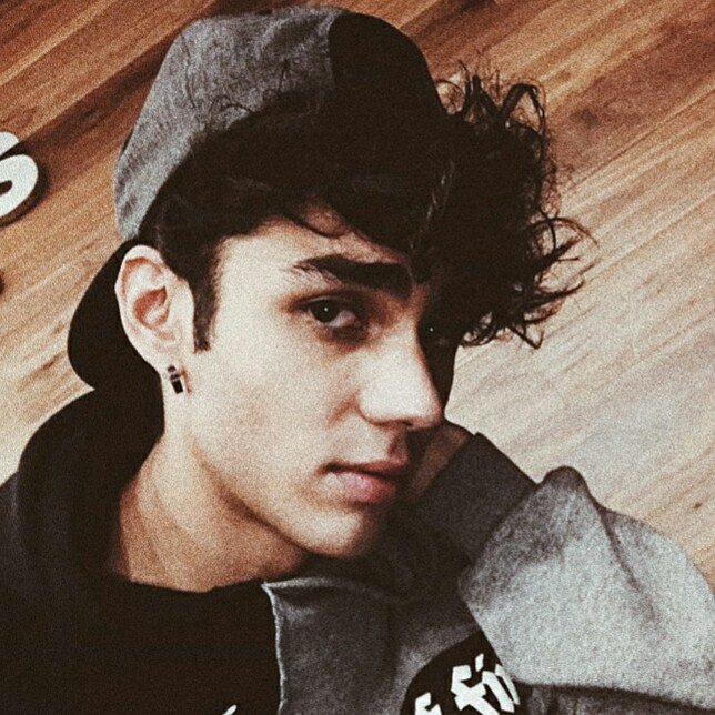 itscoderteam's tweet image. ➹ Alan Navarro + CD9 | Twitter pack / Layout