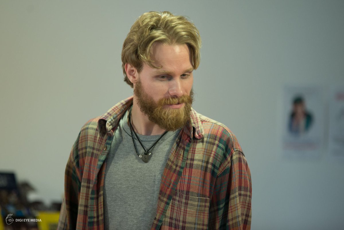 CopsandMonsters's tweet image. We’ve submitted series 1 to Amazon! Hopefully we’re moving there soon, so head to youtube.com/playlist?list=… to watch for free now! #scifisun