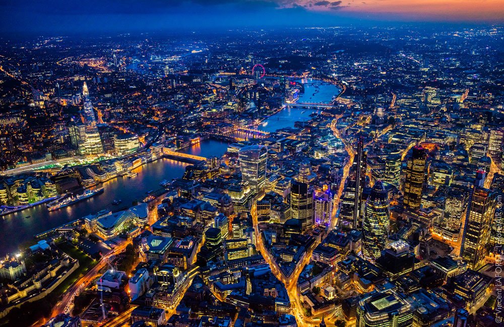 MercyCrowdUK's tweet photo. Continued High Price of Office Space in London Demonstrates The City’s Resilience Despite Brexit Uncertainty https://t.co/s56wqSAUXP https://t.co/VjGdgBhXY7