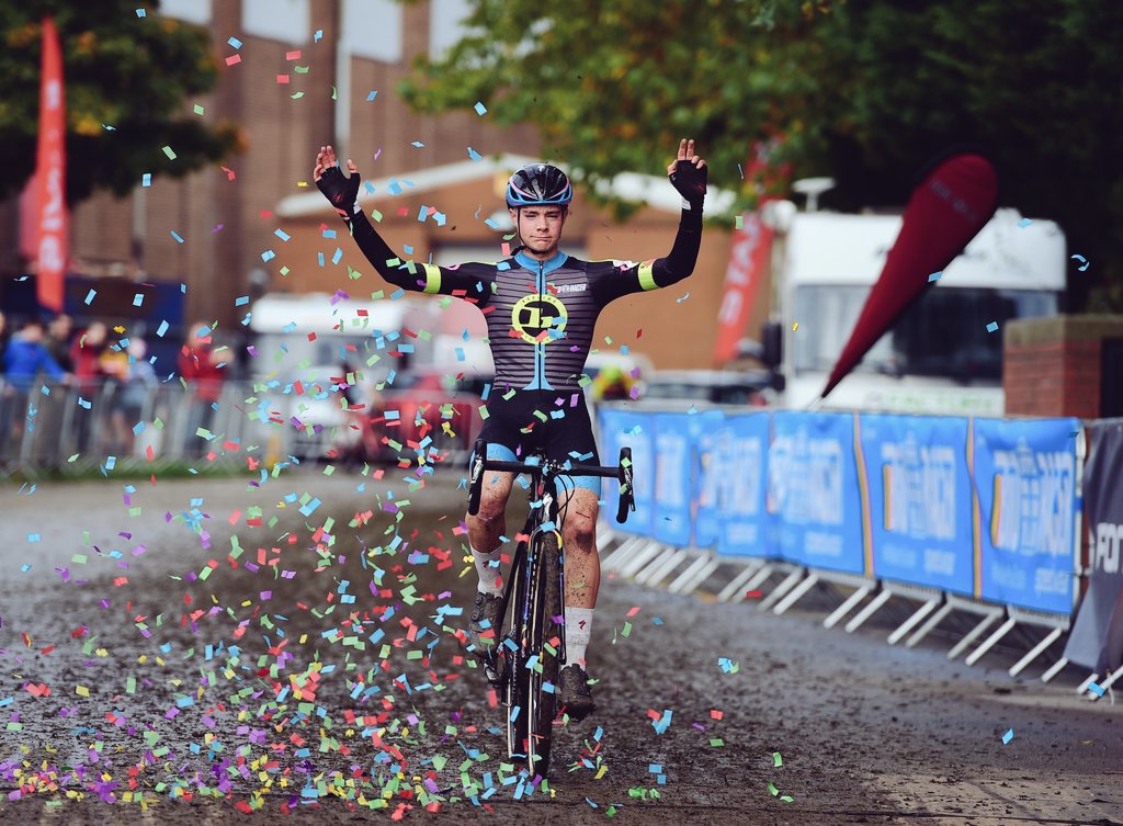 Craigzad's tweet image. #cycling #cxnationaltrophy Ben tulett wins junior national trophy round 1 @DerbyCyclocross @ukcyclocross