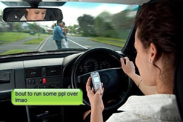 HowardGriffiths's tweet photo. Astonished by number of drivers on UK Motorways still #DrivingAndTexting this week. #Car + #Driving + #HoldingPhone = #LeathalWeapon #STOP! https://t.co/uzrEHmXNaz