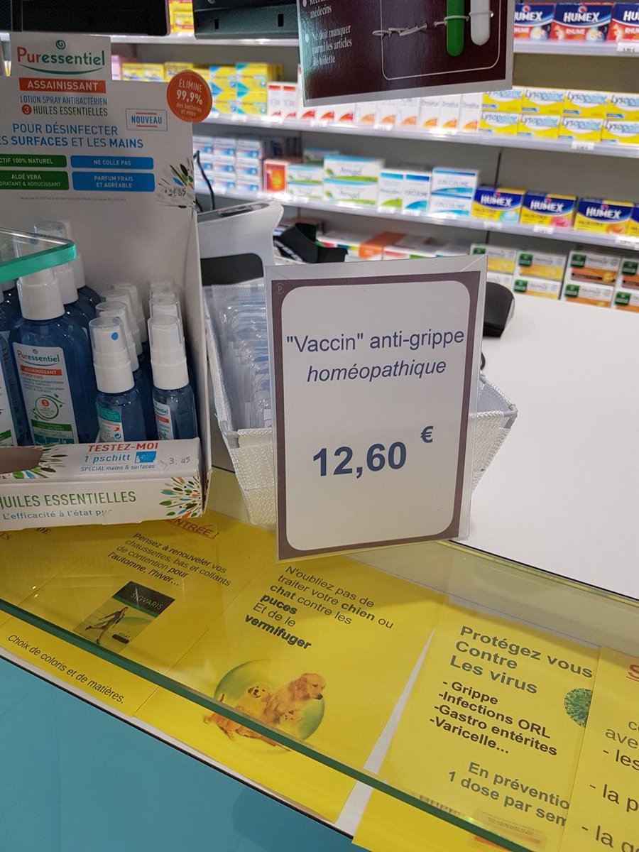 karim_mameri's tweet photo. #vaccination voici ce que l’on trouve ds certaines pharmacies...Laissons les #infirmieres vacciner, ce sera plus bénéfique pour nos patients https://t.co/3RXLprIrsY