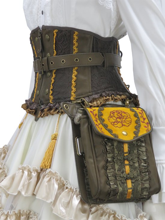 新作情報】 オリエンタルなモチーフのコルセットポーチです。 取り外し