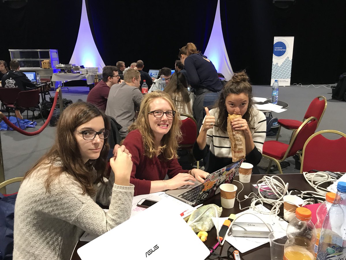 WkdTourisme's tweet photo. La presssion monte avant l’heure des pitchs finaux ! #Wkdtourisme #innovation #tourisme #startups https://t.co/zf7LVX0t1n