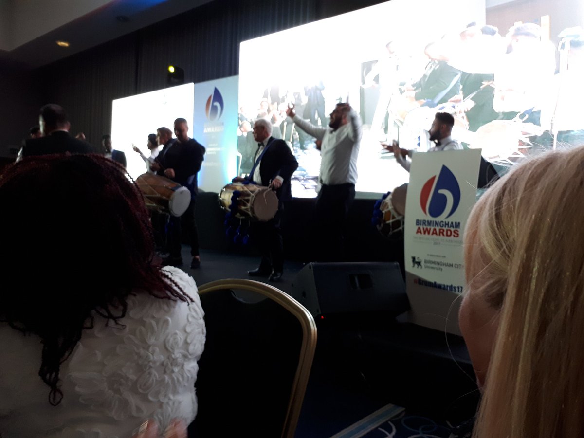 MarkGilman3's tweet photo. go Steve Harris #brumawards https://t.co/iyvB9P9I1E