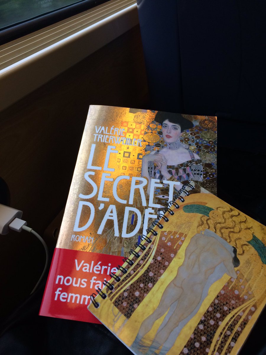 valtrier's tweet photo. Aujourd'hui présente aux #RDVH2017 pour #lesecretdadele @les_arenes https://t.co/3EiJTv1k9u