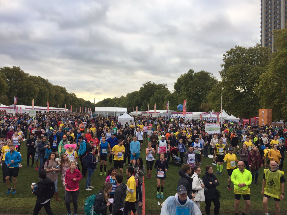 Heating up in #hydepark for the #royalparkshalf. 
We'll be cheering you all the way!
#runnersfordays #halfmarathon