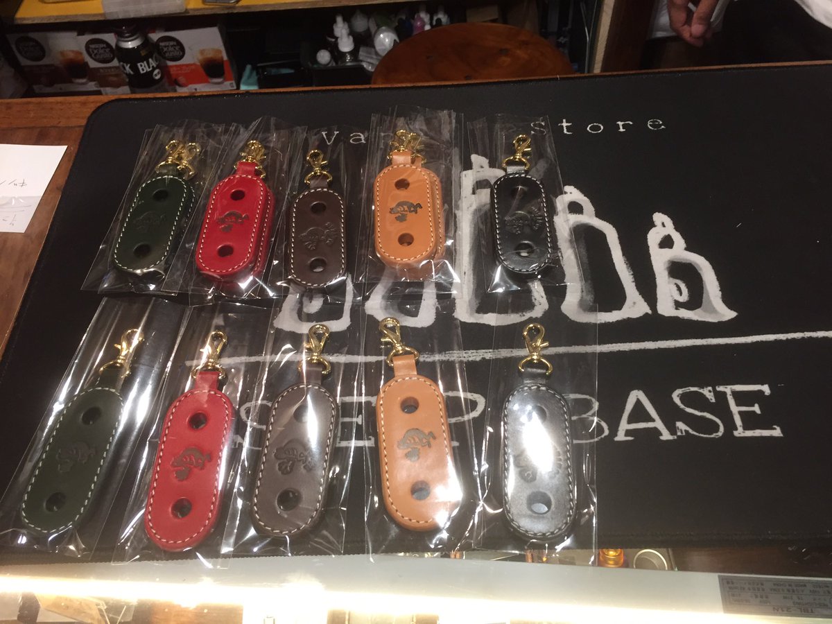 tkkz_vape's tweet photo. 本日、STEEP BASE様に納品させていただきました!
アトマスタンド キーホルダーです!
よろしくお願い致します!
#RONYEAR
#STEEPBASE https://t.co/xK1aMjksFL