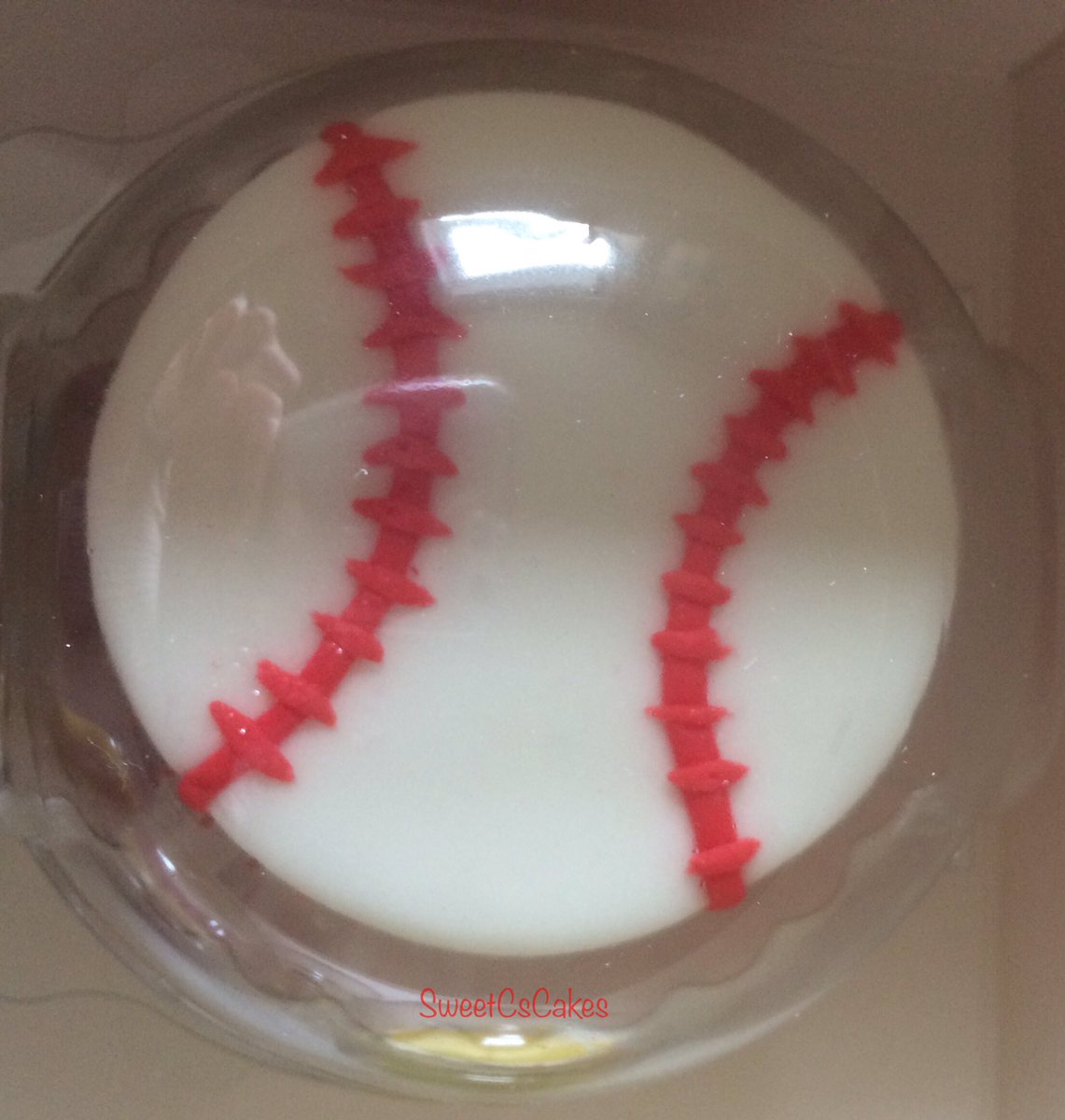 Sports themed cupcakes xx #sport #cupcake #buttercream  #vanilla #Tennis #birthday