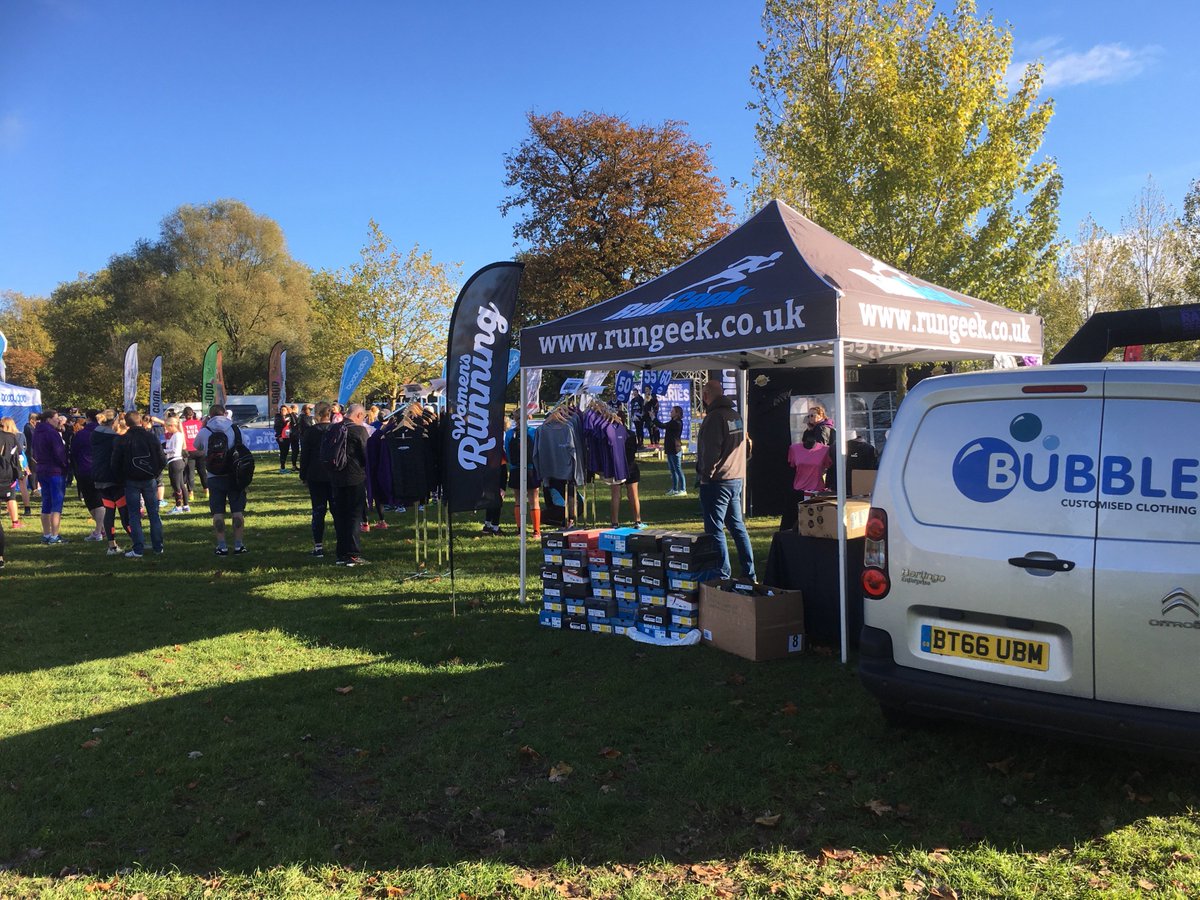 Cracking morning at the women’s running race series Finsbury Park with <a href="/RunGeekUK/">RunGeek</a> and <a href="/BubbleCustom/">BubbleCustomClothing</a>