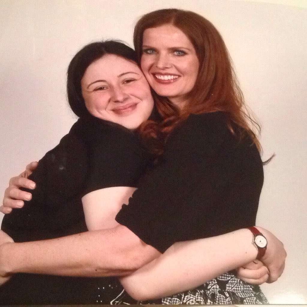wizardofozxx's tweet image. #NewProfilePic #wickedisback @bexmader 💚💚💚